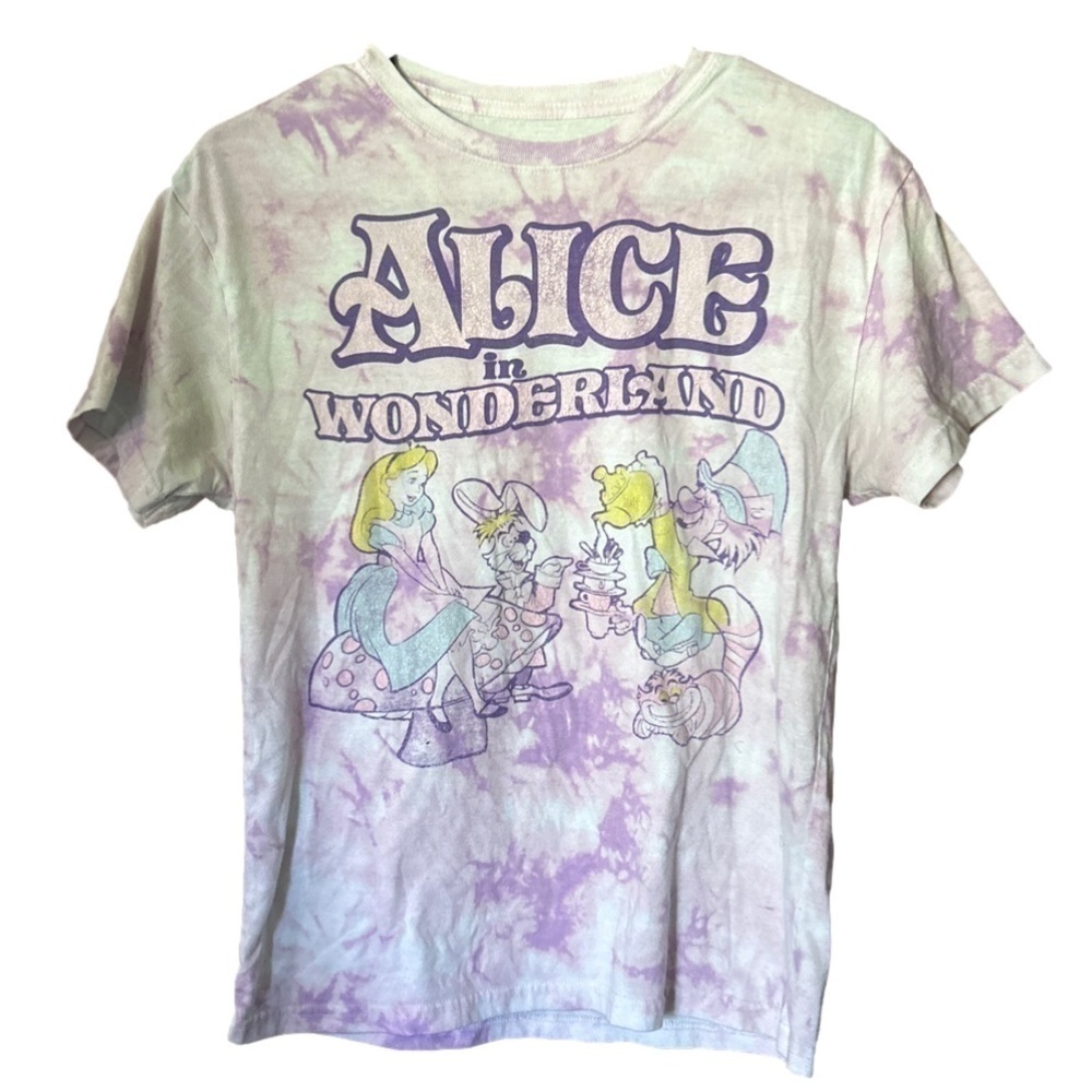 Disney Alice in Wonderland purple short sleeve tie dyed t shirt size s